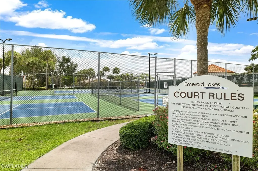 7706 Jewel Lane Naples FL 34109