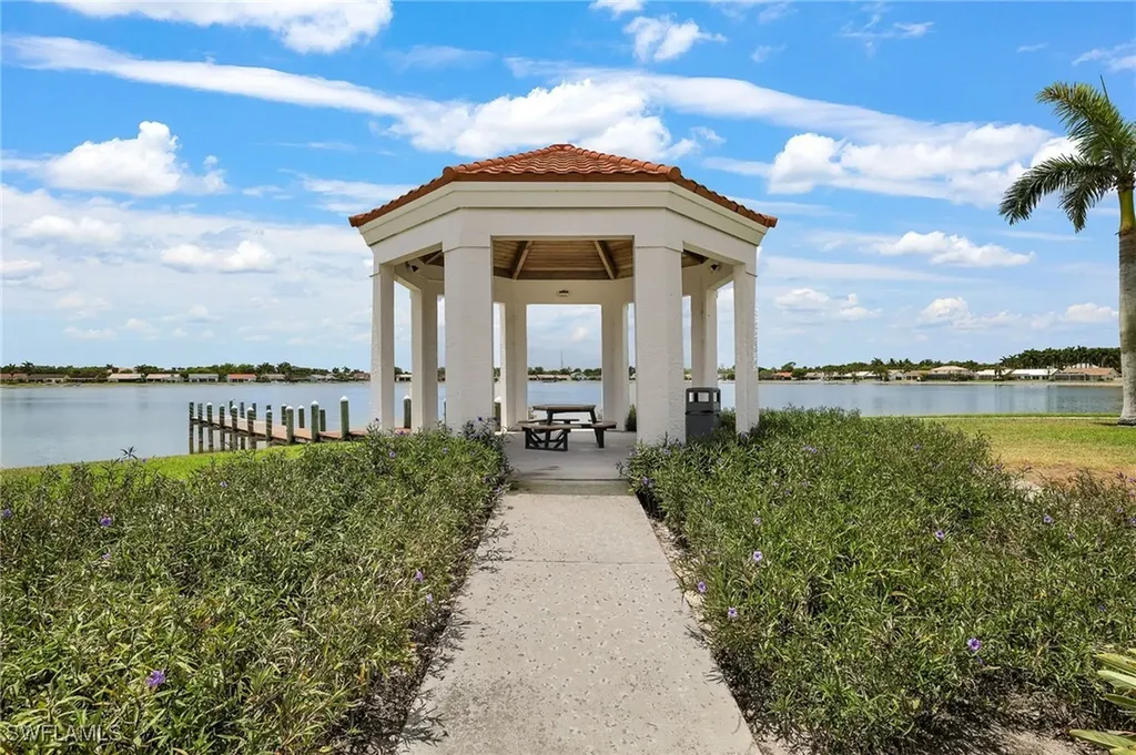 7706 Jewel Lane Naples FL 34109