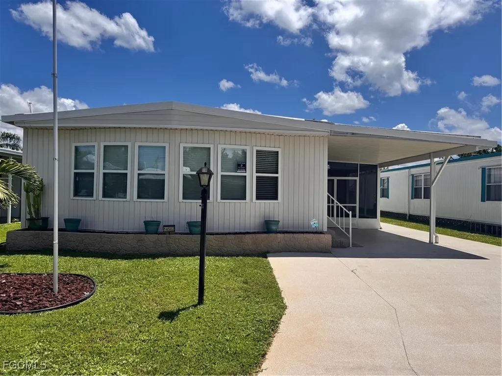 14502 Nathan Hale Lane North Fort Myers FL 33917