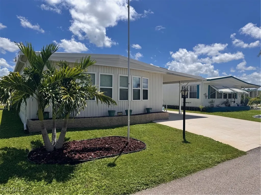 14502 Nathan Hale Lane North Fort Myers FL 33917