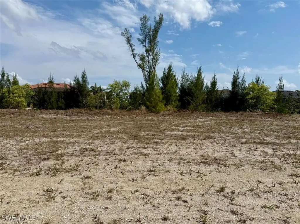 1812 SW 28th Lane Cape Coral FL 33914