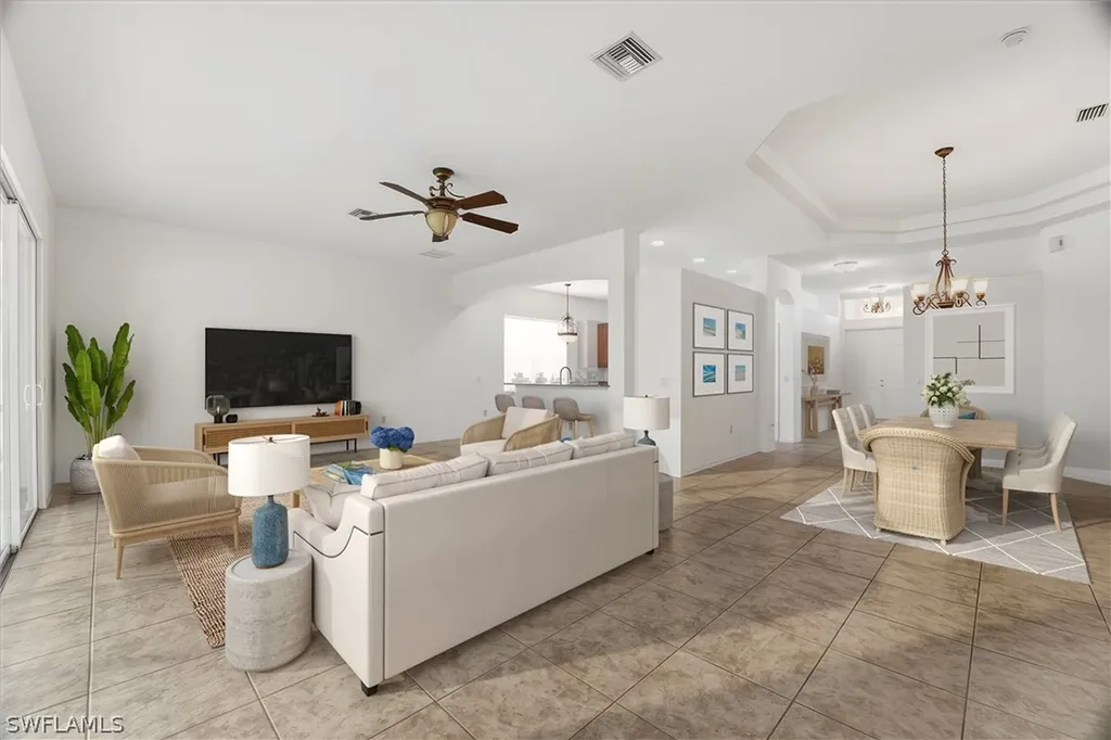 14439 Manchester Drive Naples FL 34114