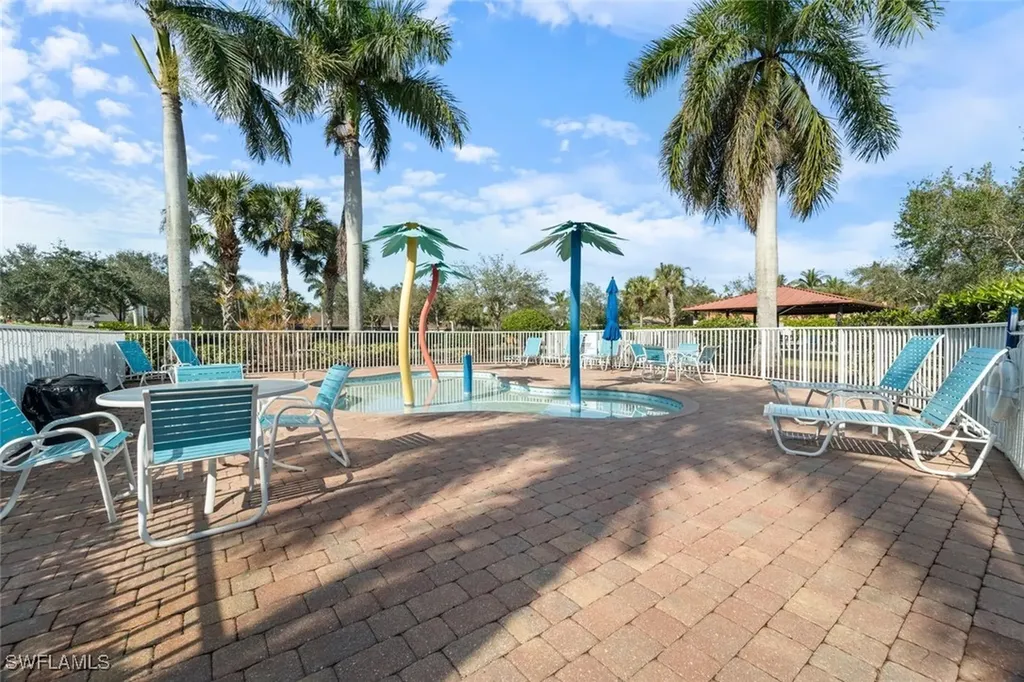 14439 Manchester Drive Naples FL 34114