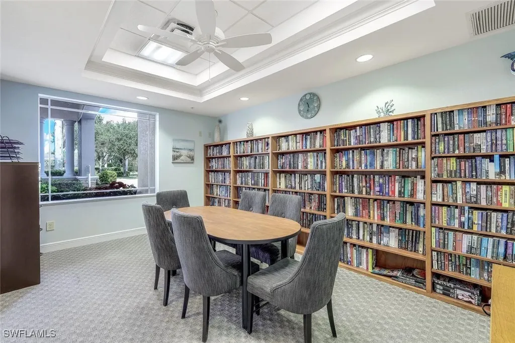 14439 Manchester Drive Naples FL 34114