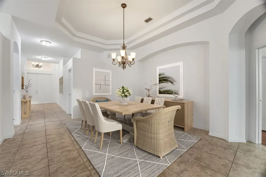 14439 Manchester Drive Naples FL 34114