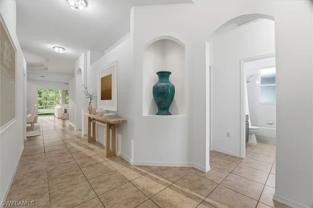 14439 Manchester Drive Naples FL 34114