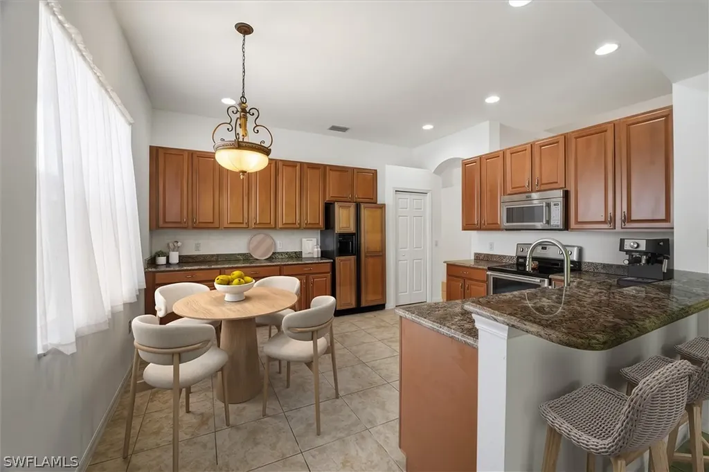 14439 Manchester Drive Naples FL 34114