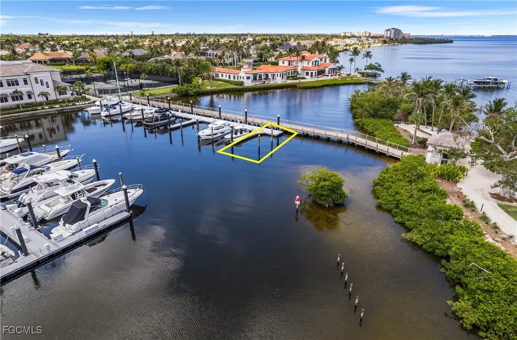 38' Boat Slip A-12 Gulf Harbour Marina Fort Myers FL 33908