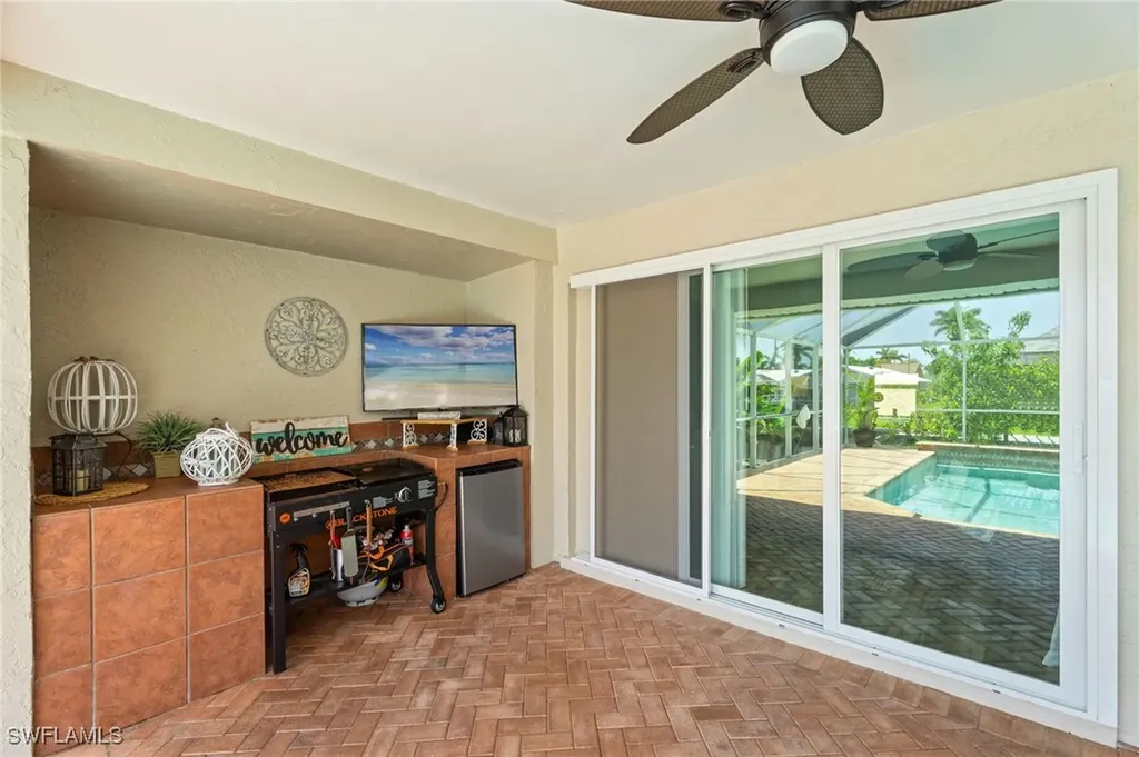 1222 SW 54th Street Cape Coral FL 33914