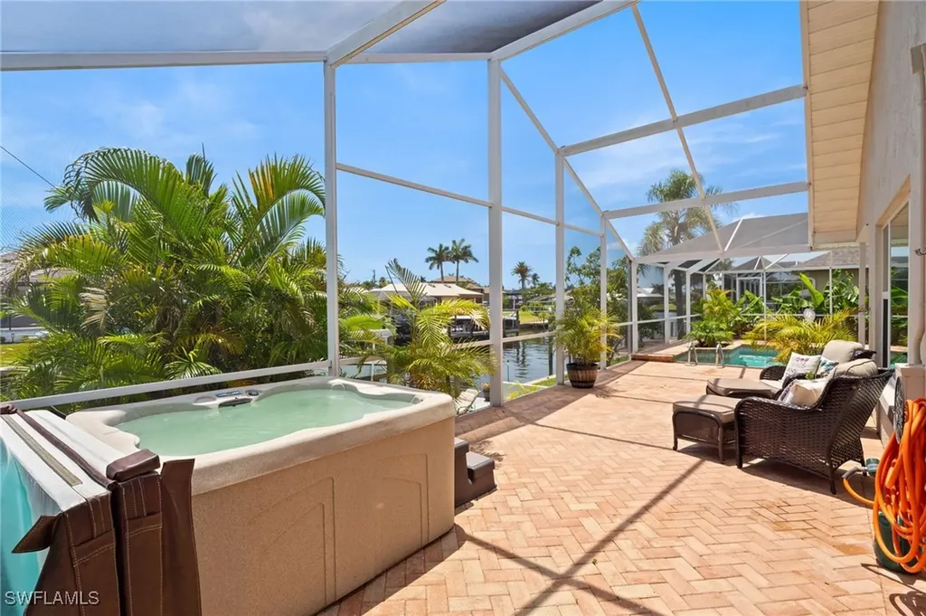 1222 SW 54th Street Cape Coral FL 33914