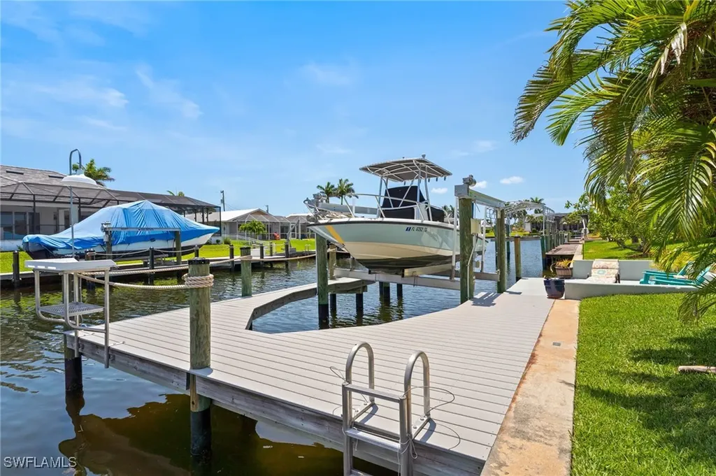 1222 SW 54th Street Cape Coral FL 33914