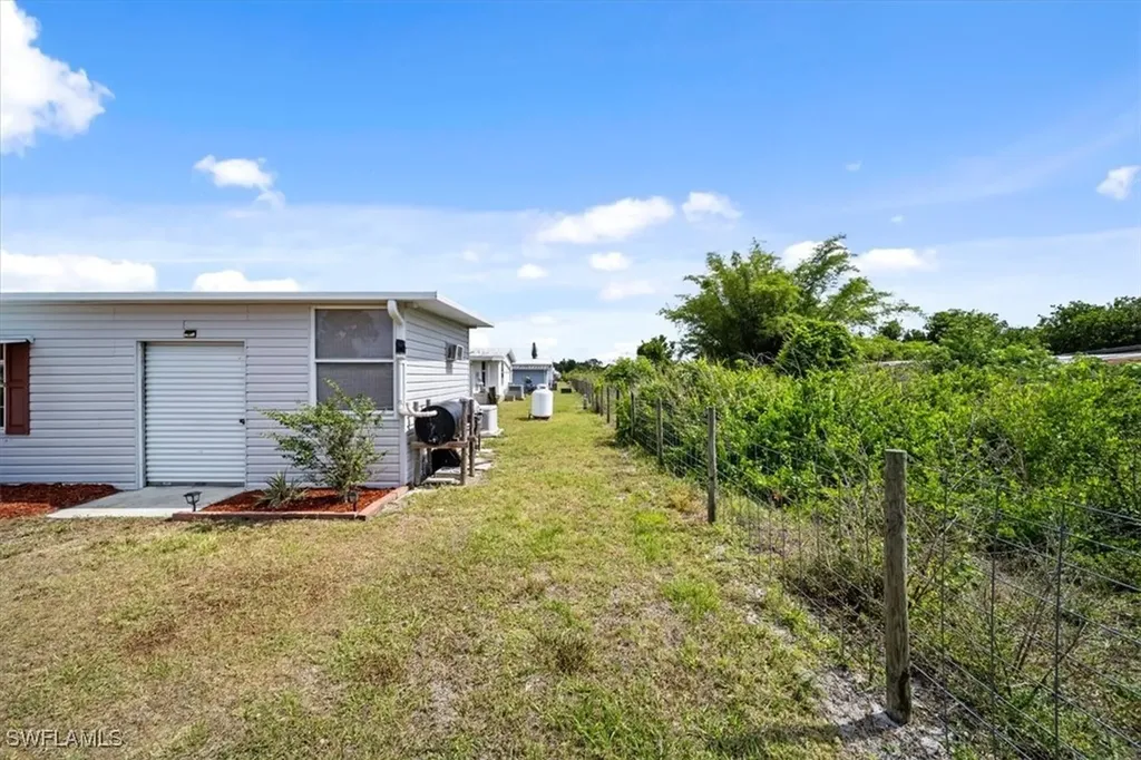 30 Aloe Street Alva FL 33920