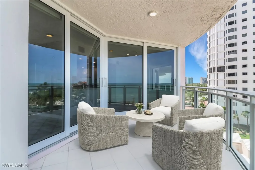 8231 Bay Colony Drive Naples FL 34108