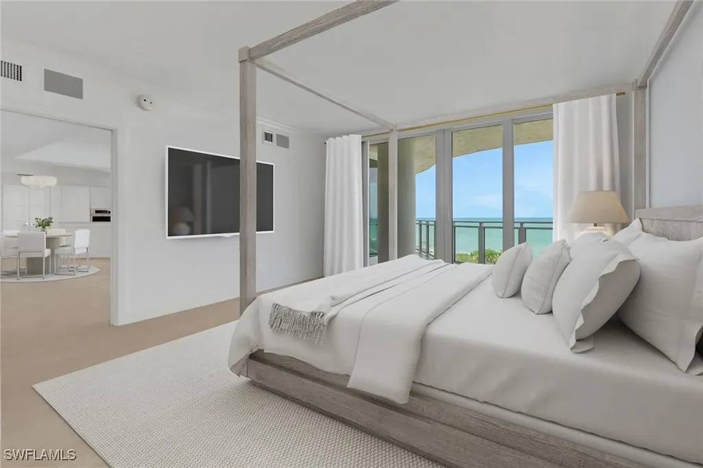 8231 Bay Colony Drive Naples FL 34108