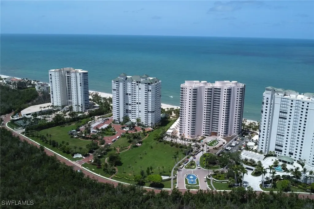 8231 Bay Colony Drive Naples FL 34108