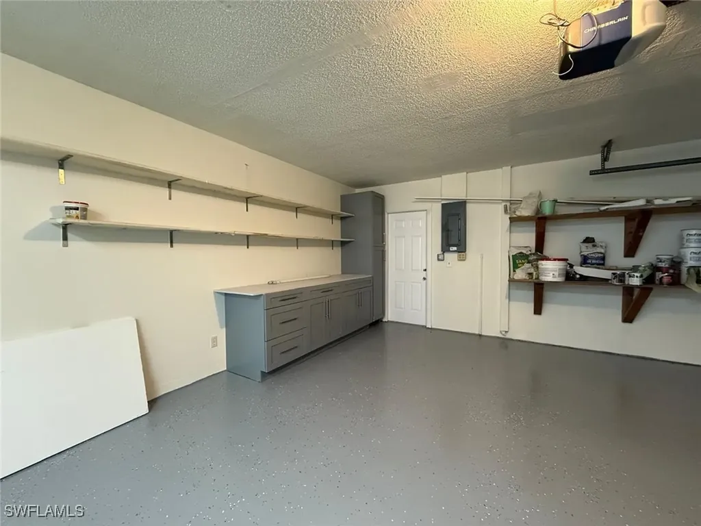 1219 SE 25th Terrace Cape Coral FL 33904