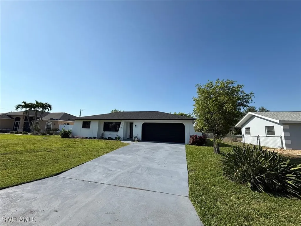 1219 SE 25th Terrace Cape Coral FL 33904