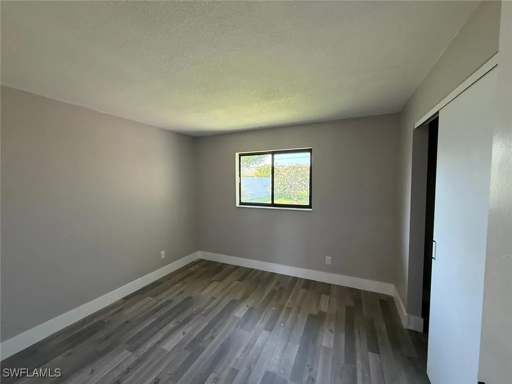1219 SE 25th Terrace Cape Coral FL 33904