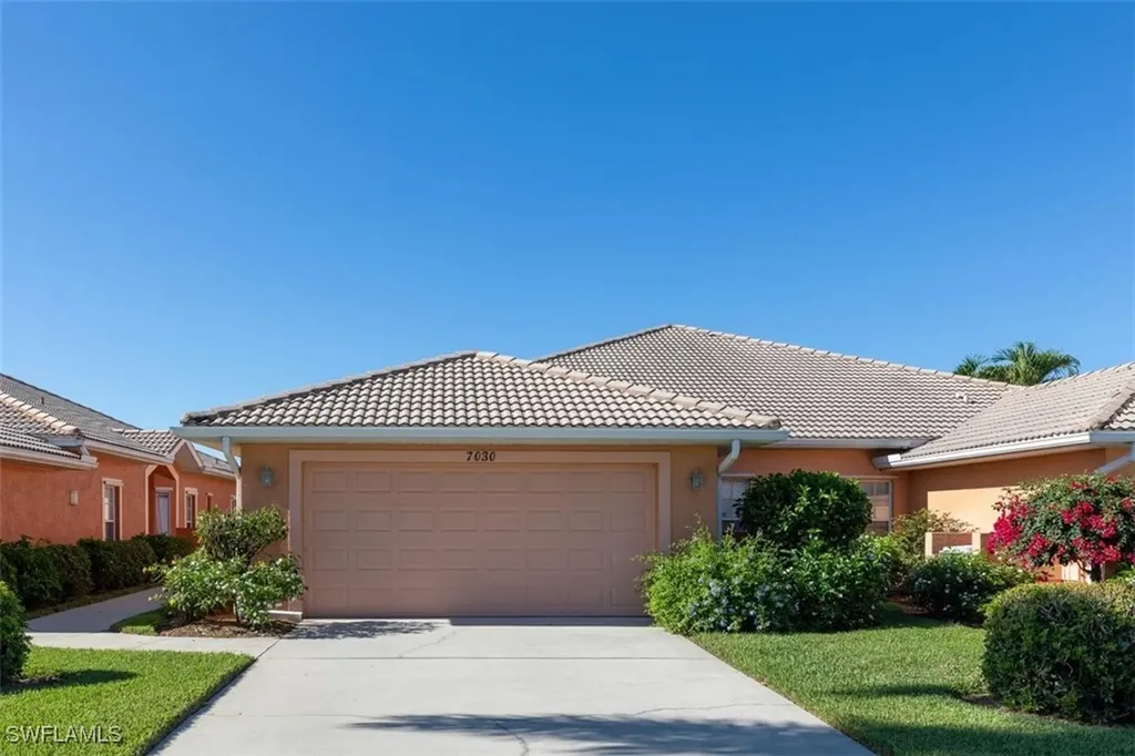 7030 Lone Oak Boulevard Naples FL 34109