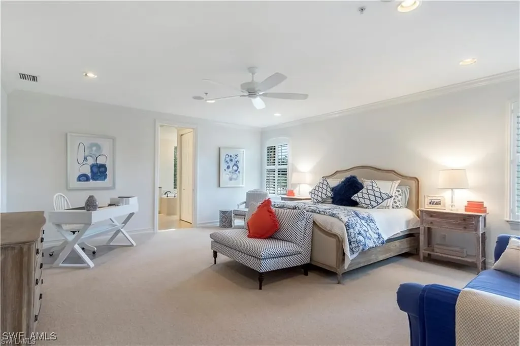 2864 Tiburon Boulevard E Naples FL 34109