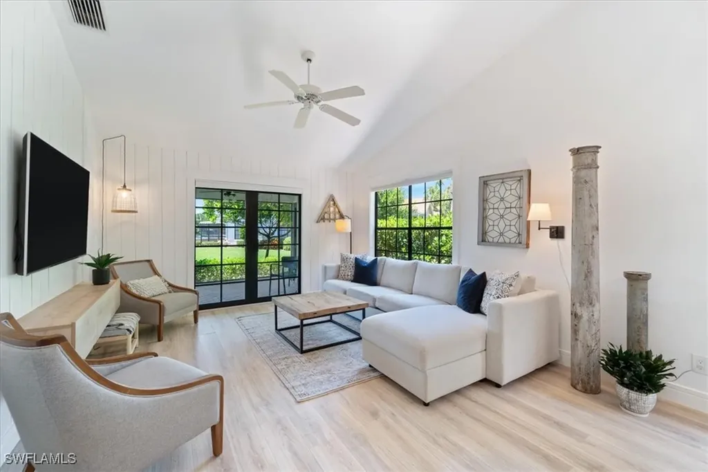 6658 Tannin Lane Naples FL 34109