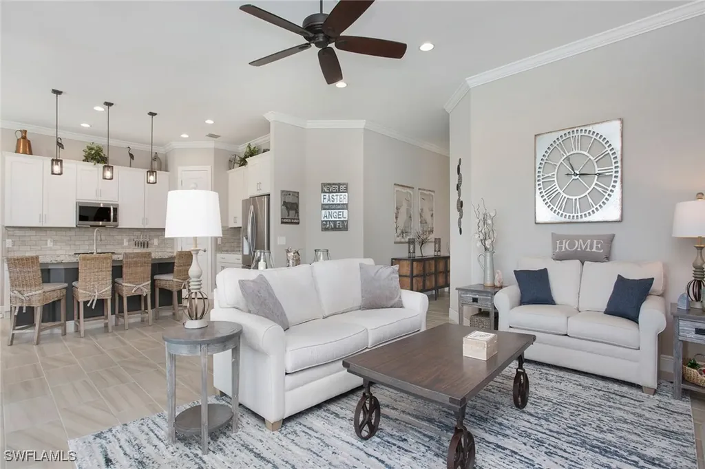 1421 Lucena Lane S Naples FL 34113