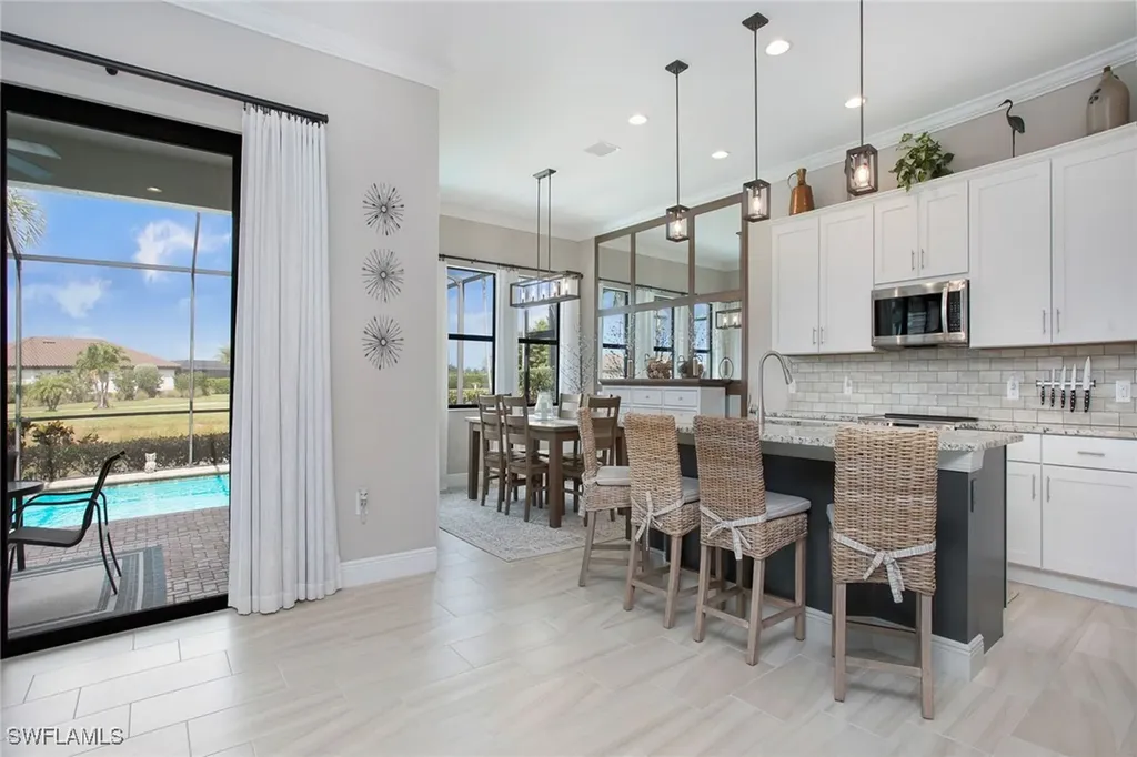 1421 Lucena Lane S Naples FL 34113