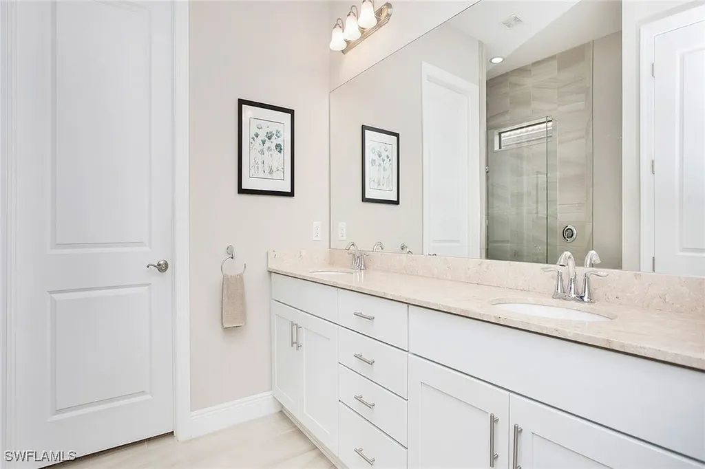 1421 Lucena Lane S Naples FL 34113