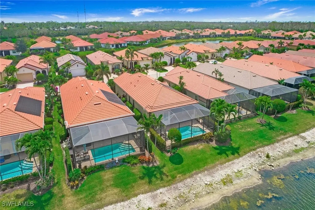 1421 Lucena Lane S Naples FL 34113