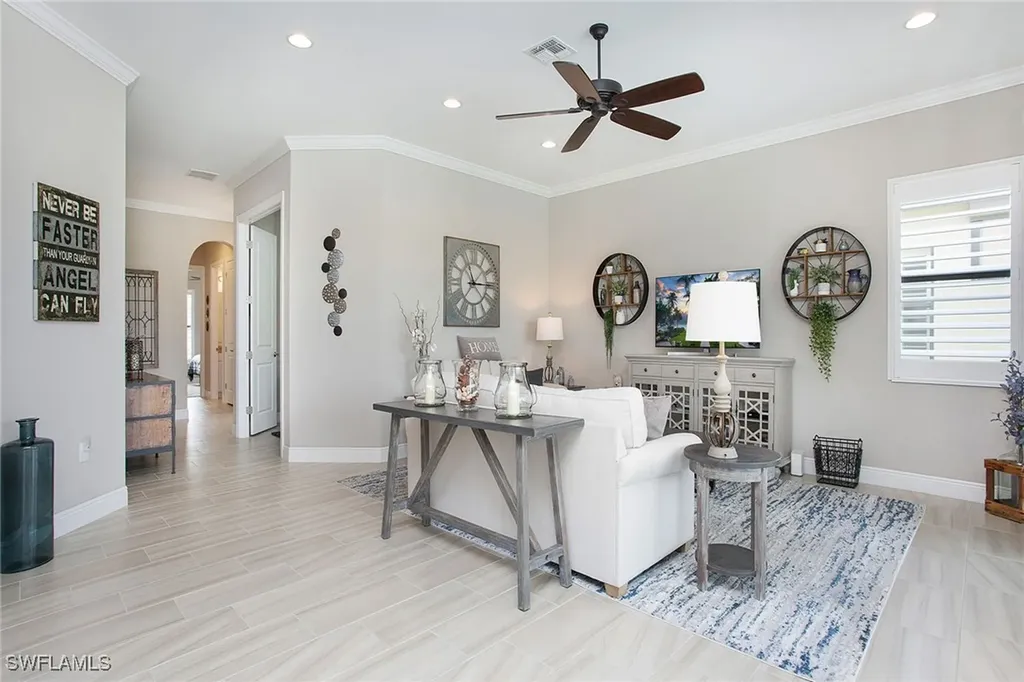 1421 Lucena Lane S Naples FL 34113