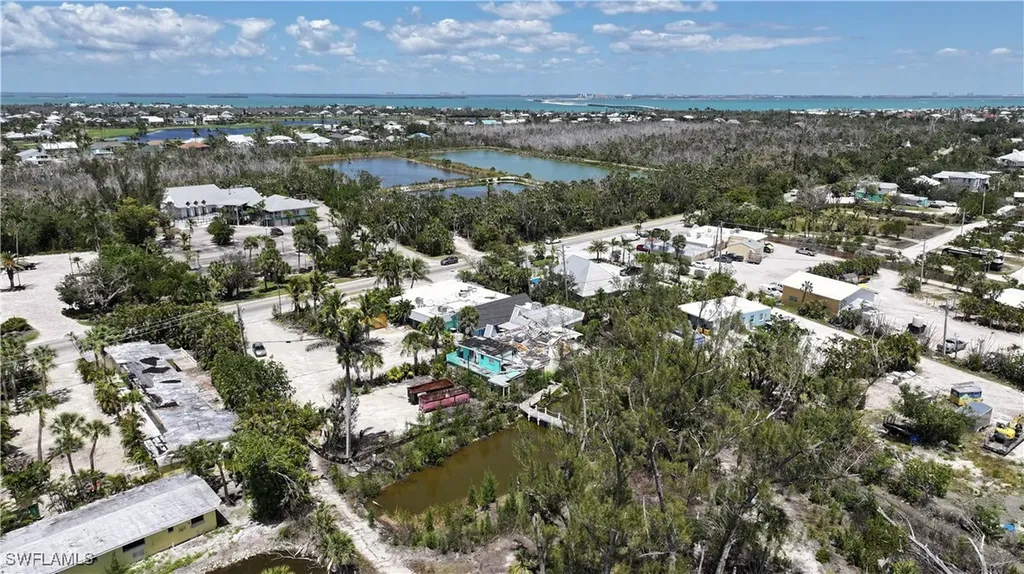 1223 Periwinkle Way Sanibel FL 33957
