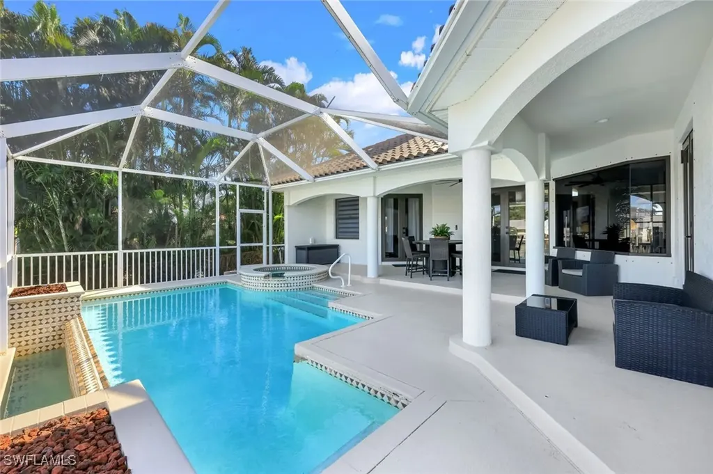 3917 SE 19th Avenue Cape Coral FL 33904