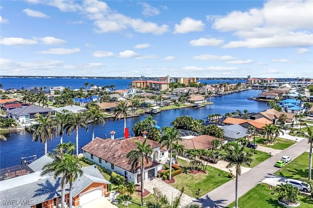 3917 SE 19th Avenue Cape Coral FL 33904
