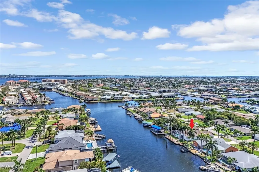 3917 SE 19th Avenue Cape Coral FL 33904