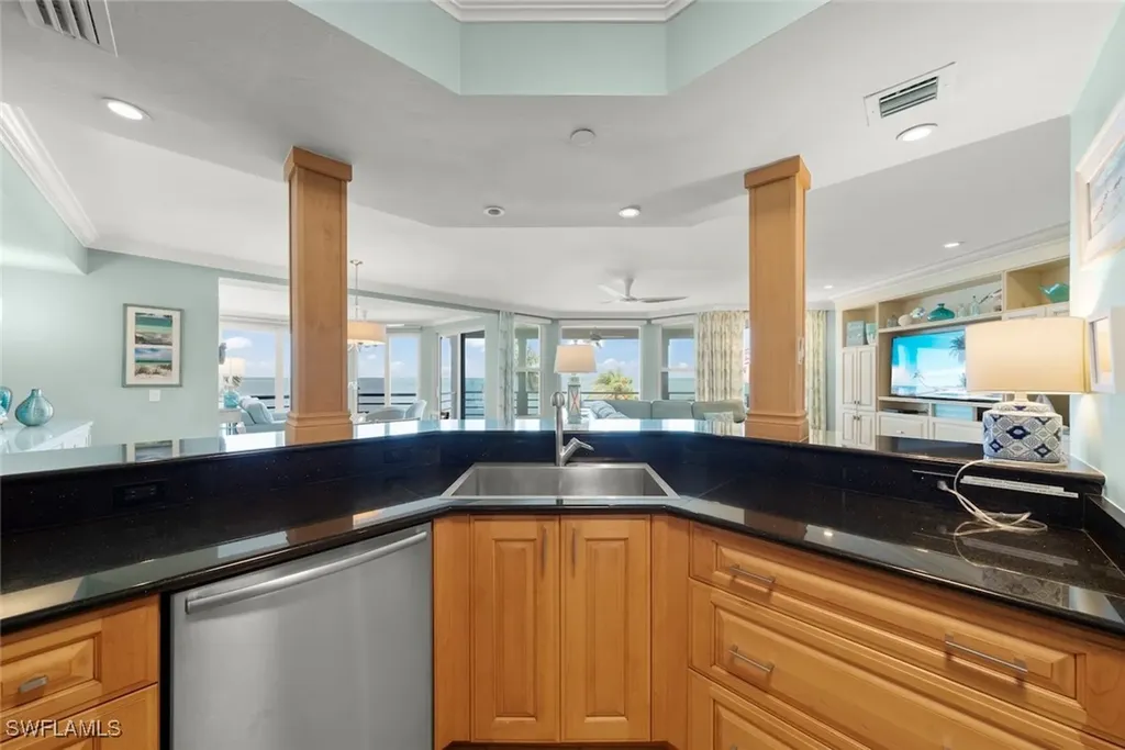 1602 Lands End Village Captiva FL 33924