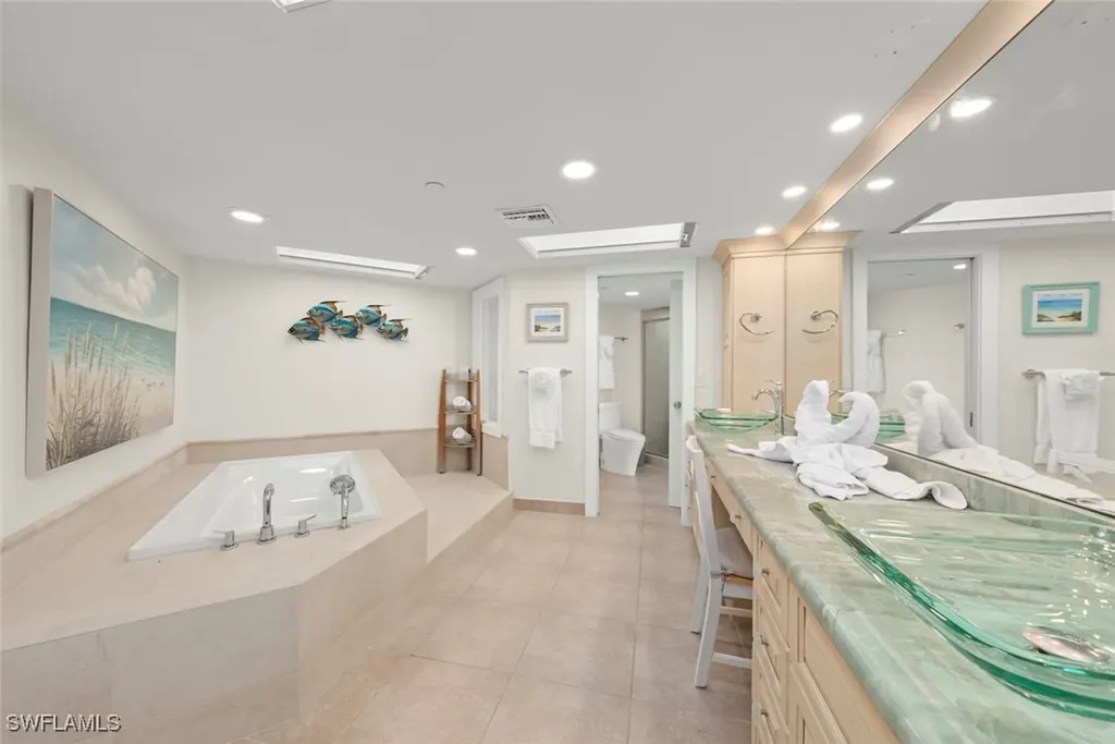 1602 Lands End Village Captiva FL 33924