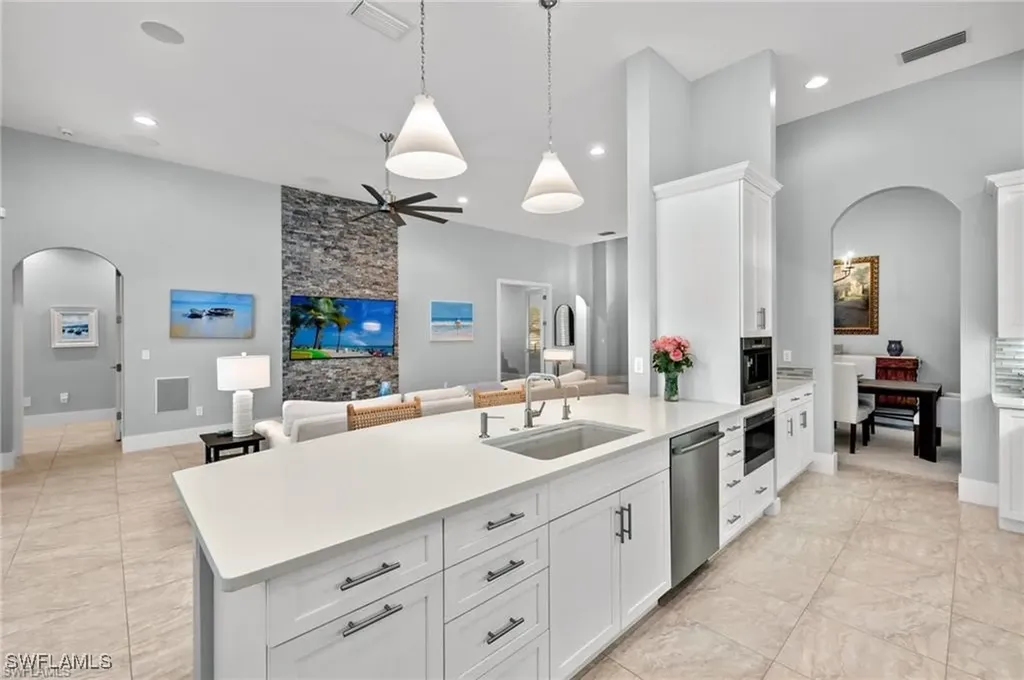 14726 Reserve Lane Naples FL 34109