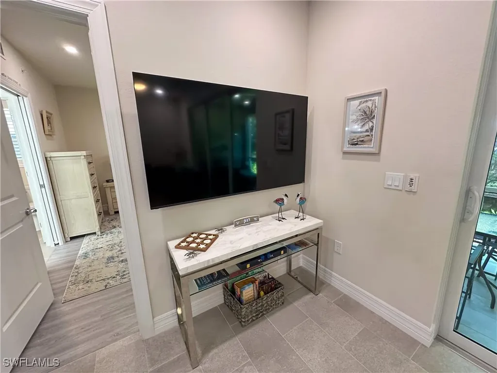 250 Indies Drive Naples FL 34114