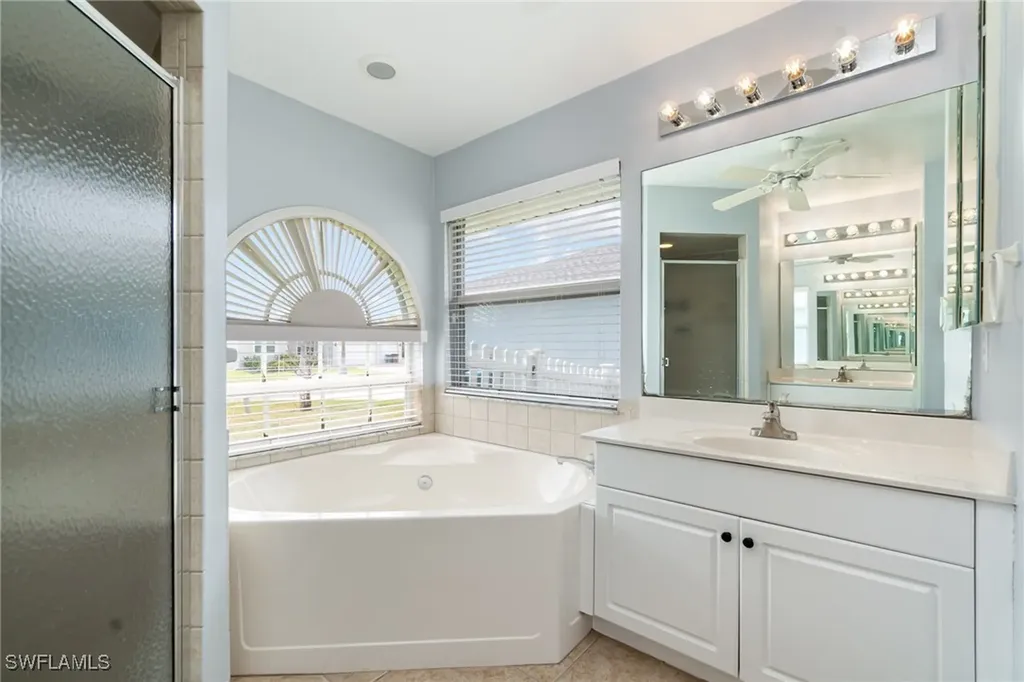 3113 SW 22nd Place Cape Coral FL 33914