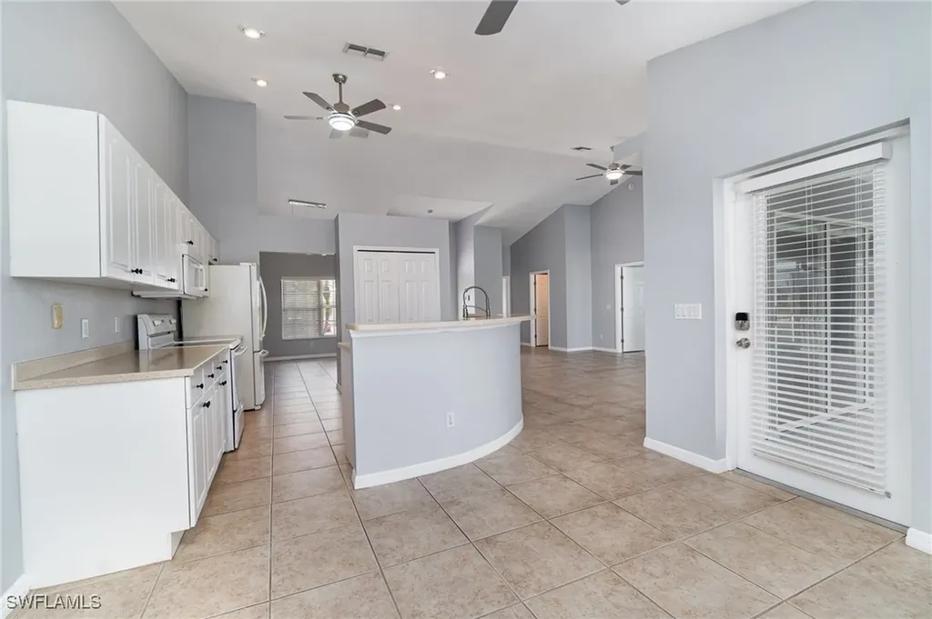 3113 SW 22nd Place Cape Coral FL 33914