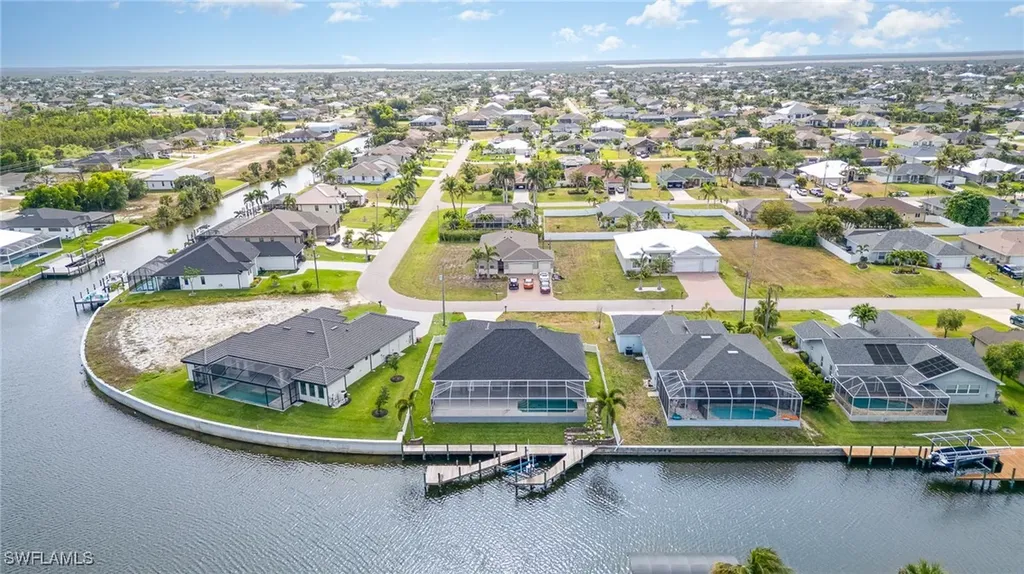 3113 SW 22nd Place Cape Coral FL 33914