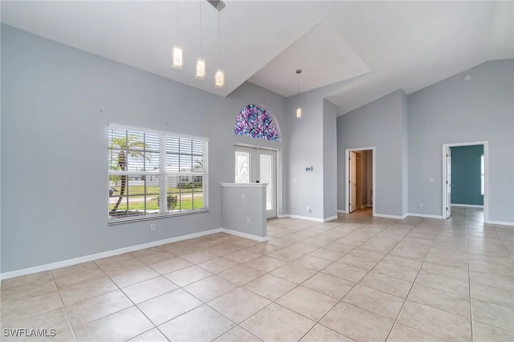 3113 SW 22nd Place Cape Coral FL 33914