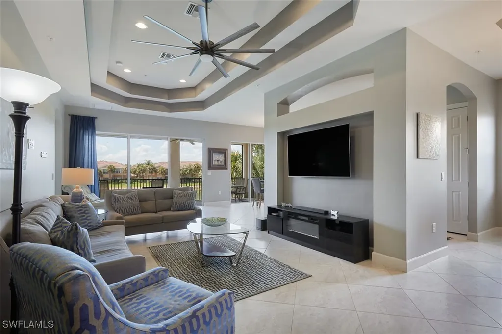 10230 Glastonbury Circle Fort Myers FL 33913