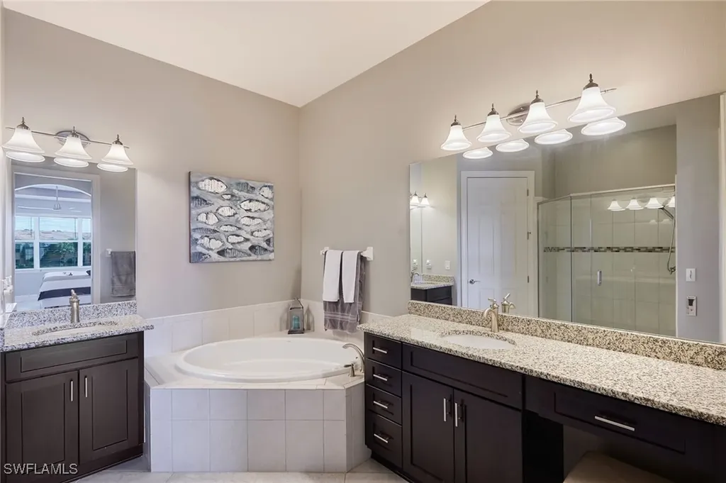 10230 Glastonbury Circle Fort Myers FL 33913