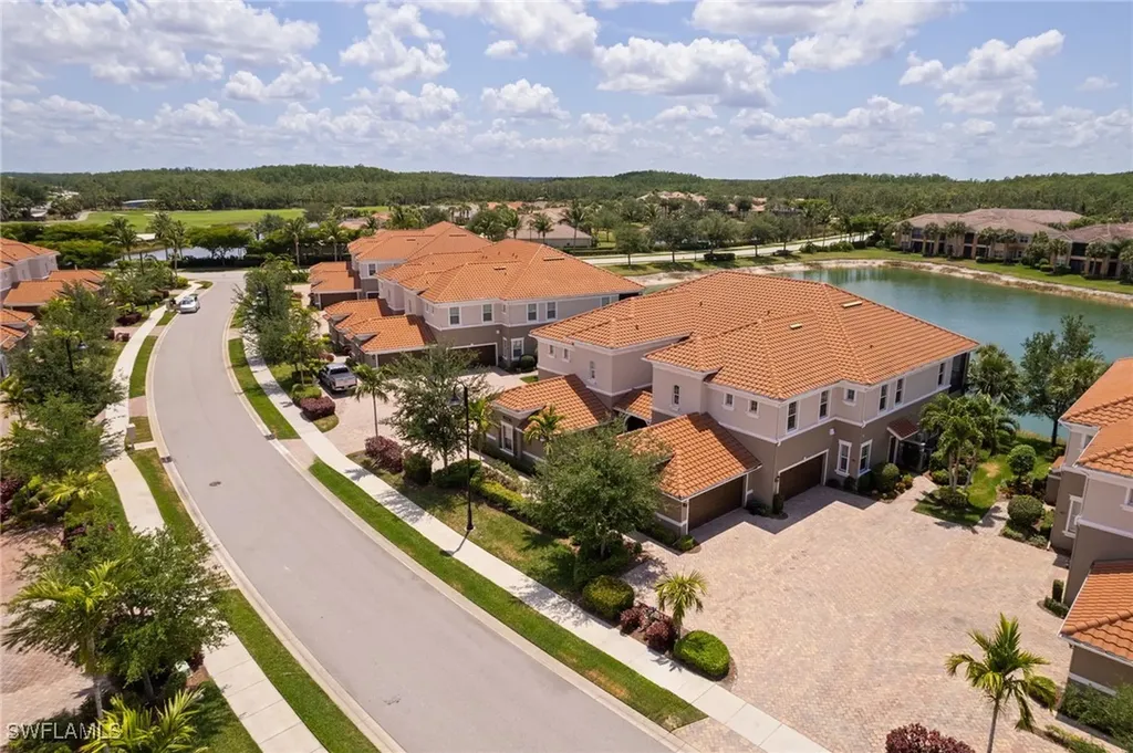 10230 Glastonbury Circle Fort Myers FL 33913