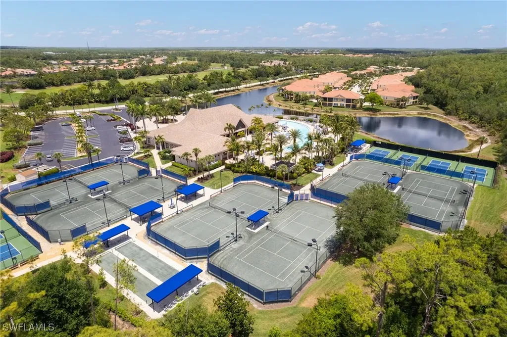 10230 Glastonbury Circle Fort Myers FL 33913