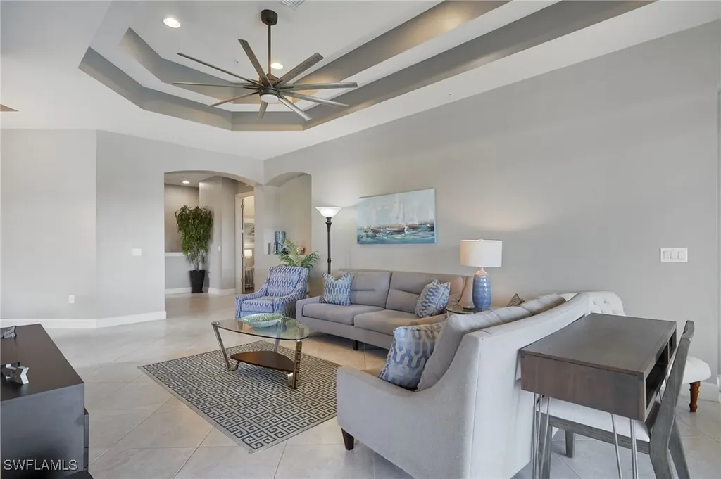 10230 Glastonbury Circle Fort Myers FL 33913