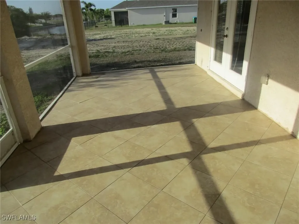 3303 SW 8th Court Cape Coral FL 33914