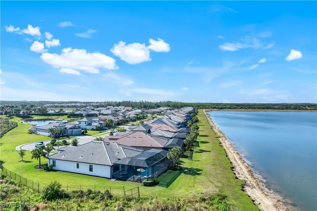 19600 Waterman Court Fort Myers FL 33913