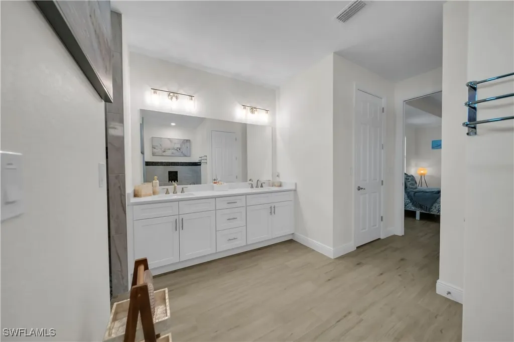 2518 SW 17th Avenue Cape Coral FL 33914